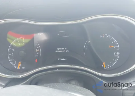 2019 Jeep Grand Cherokee Upland 4X4 from USA, damaged, VIN 1C4RJFAG8KC620471